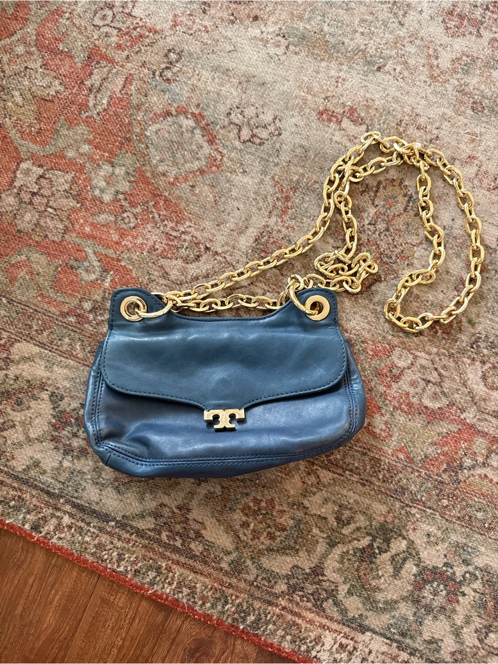 Tory Burch Navy Leather Shoulder Bag with Gold Chain